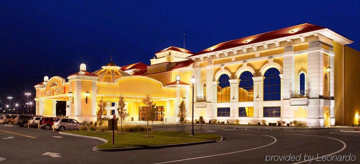 Rodeway Inn & Suites О'Фалън Екстериор снимка